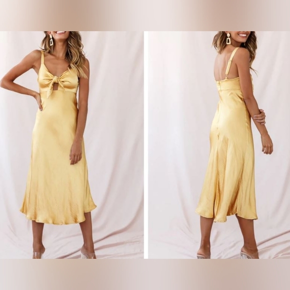 NWT Selfie Leslie Perfect Day Satin Midi Dress Mustard - Size S - Picture 1 of 8